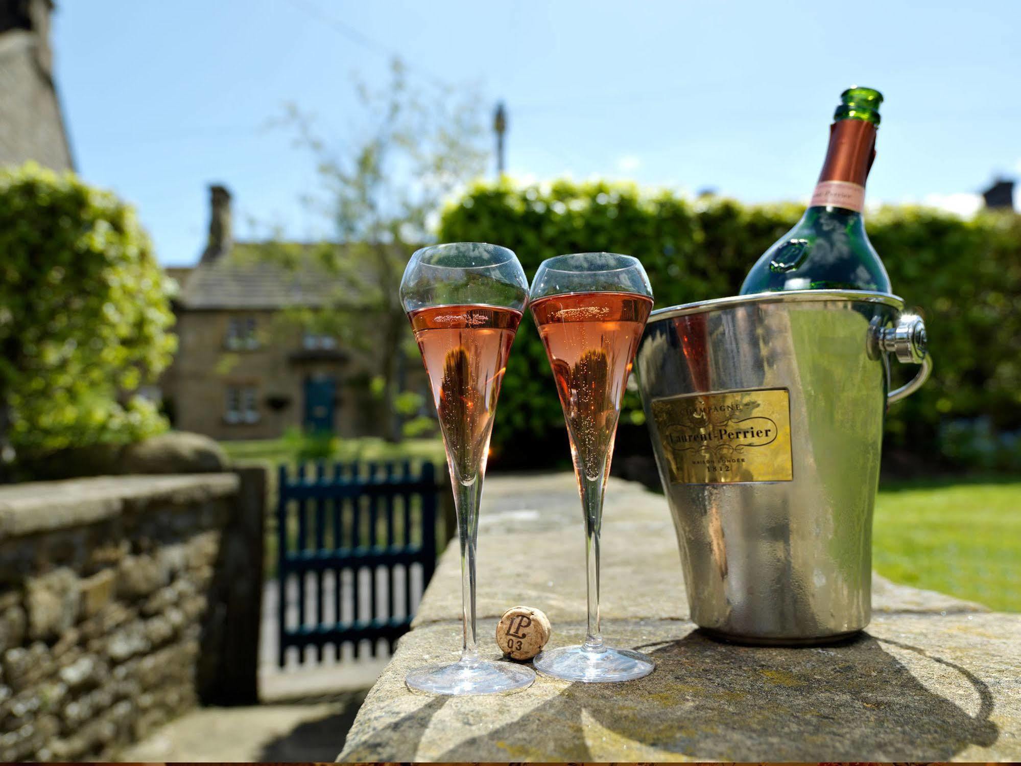 The Pilsley Inn - Chatsworth Baslow Kültér fotó
